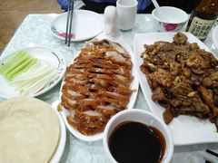 -六和聚传统烤鸭.天津菜(和平店)