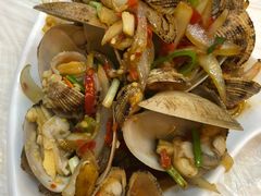 -覃记海鲜美食餐厅