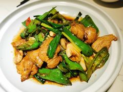 -姜君·千岛湖鱼头馆(浦东大道店)