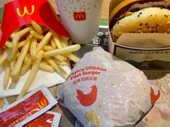 安格斯培根厚牛堡-麦当劳(万象汇店)