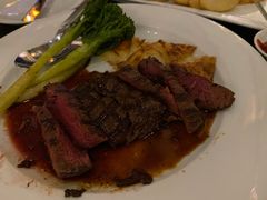 -卡佩罗意大利餐厅及酒吧Al Cappello Trattoria