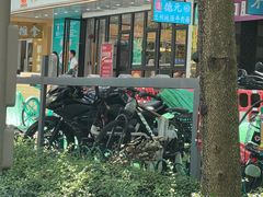 -德元兰州纯汤牛肉面(深圳首店)
