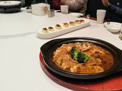 -梅利汴京烤鸭•开封豫菜地标店(东大街店)