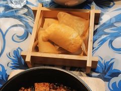 -川流不息·地道川菜·小龙虾(新松江路店)