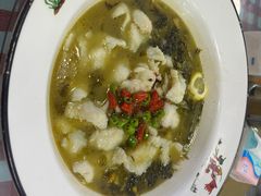 柠檬酸菜鱼-八次方密云水库鱼粘卷子·熏鸽子·农家菜