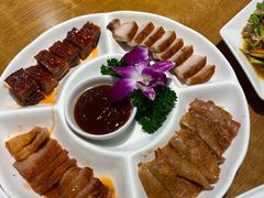 烧味拼盘-周锦记广式餐厅