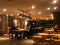 大堂-星巴克(中远两湾城店)