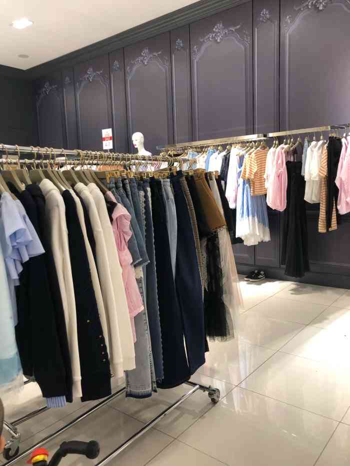 欧时力专柜-"源自意大利的时装品牌欧时力(ochirl."-大众点评移动版