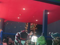 -蓝精灵乐园·世茂精灵之城主题乐园