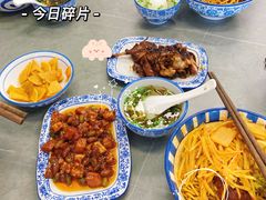 -梅溪·小伙子干挑面(安吉总店)