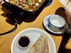 -小小河边鱼(天润城店)