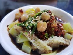 -烤肉小伙烤肉店