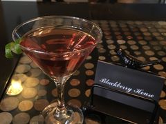 鸡尾酒：大都会-Blackberry黑莓英式咖啡餐吧(哈西店)