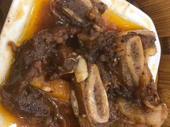 黑椒牛仔骨-聚彩居三和酒楼•老字号粤菜(南城店)