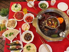 -山城年华老火锅(玉林店)