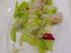 -鑫悦楼煎蟹·16年海鲜大排档