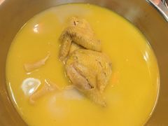 -鲜入围煮花胶鸡海鲜火锅