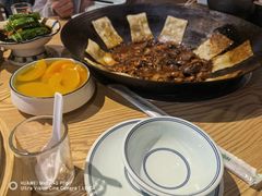 -锅里锅外地锅鸡