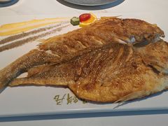 -赶海部落海鲜城(海阳路店)