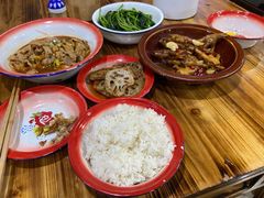 -老三样·美食研究中心(世贸路店)