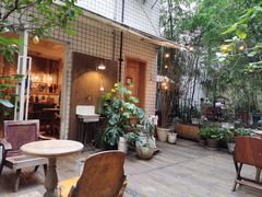 -懒鱼时光馆(沙坪坝店)