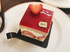 草莓慕斯-Angelina(老佛爷店)