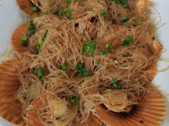 蒜蓉粉丝蒸扇贝-黄大妈农家菜