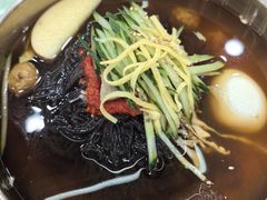 -服务大楼冷面(延大店)