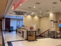 -颐而康·按摩·艾灸·足疗(南岸晶都店)