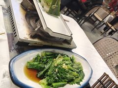 -刘姐啤酒鱼民族演艺餐厅(西街总店)