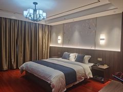 -济南环联鲁菜皇大酒店(山东大学洪楼店)