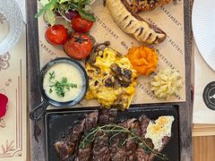 -Mark&Mars Restaurant