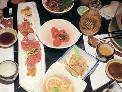 -花潮料理艺食馆(成都万象城店)