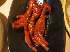 连骨头都不剩的鸡爪-佬肥猫(周浦万达店)