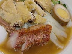 白切鸡叉烧双拼粉-正東记港味烧腊餐室(天鹅湖银泰城店)