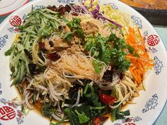 -鱼窝棚柴火铁锅炖(富山屯店)