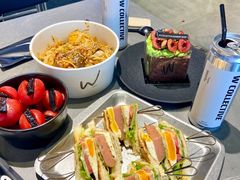 -W COLLECTIVE  DESSERT SHOP