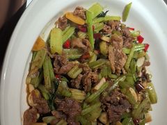 -吴家·非遗淮扬小馆(镇江万达广场店)