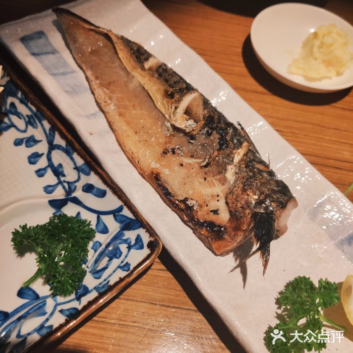 花火-HANABI(莲花国际广场店)烤日式青花鱼图片