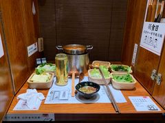 -独食火锅·半米屋台(直营总店)