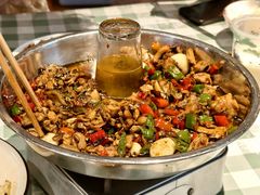 -彭耕记猪油炒小菜(吉联mall店)