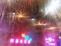 -沪上名羊天下•烤羊腿•东北烧烤•小龙虾(浦东直营总店)