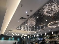 -丽莎沙拉轻食餐厅(国贸店)