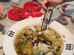 -渔语鱼酸菜鱼新川菜(来福士店)