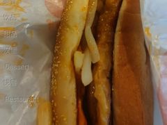 桂林酸竹笋风味板烧鸡腿堡-麦当劳(七宝乐购店)