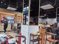 大堂-凤兴鸡煲(宝安海雅店)