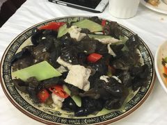 -乡土特色.冷锅鱼.牦牛肉汤锅