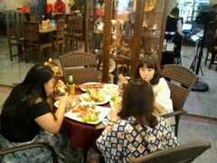 -BAI BUA RESTAURANT