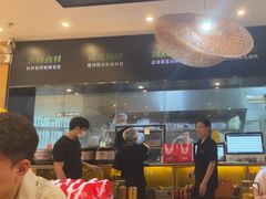 -胡子大厨·超级小炒肉(晶耀前滩店)