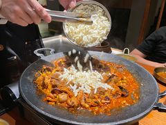 -春熙台韩国料理·章鱼肥牛(西丽店)